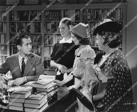 crp-10586 1938 Robert Montgomery, Janet Gaynor, Emma Dunn, Mary Forbes film Three Loves Has Nancy crp-10586