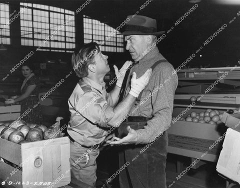 crp-01076 1950 Mickey Rooney William Demerest film He's a Cockeyed Wonder crp-01076