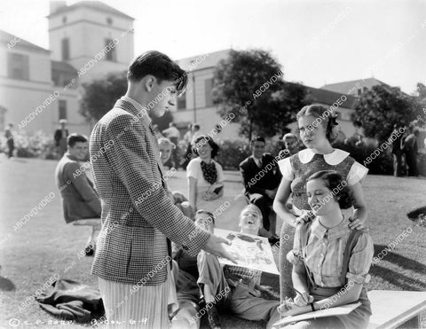 crp-11033 1935 Peggy Conklin, Gloria Shea & college kids film One Way Ticket crp-11033