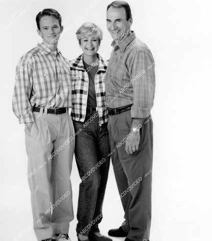 crp-11305 1992 Neil Patrick Harris, James B Sikking, Belinda Montgomery TV Doogie Howser MD crp-11305