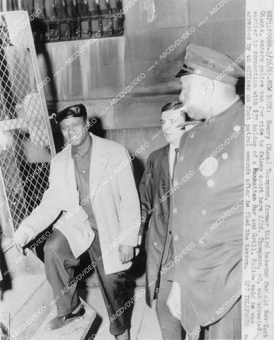 crp-11482 1961 MLBaseball star Hank Thompson New York Giants arrested for bar holdup crp-11482