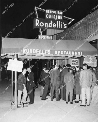 crp-11538 1940's news photo historic Los Angeles Hollywood grand opening Rondelli's Restaurant Neapolitan Cuisine crp-11538