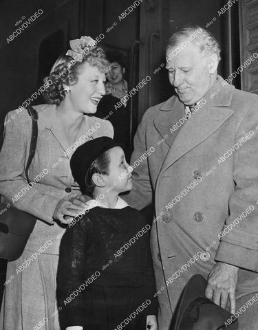 crp-01170 1944 Fred Stone, Jimmy Clemens Jr, Dorothy Stone Collins cast of Since You Went Away crp-01170