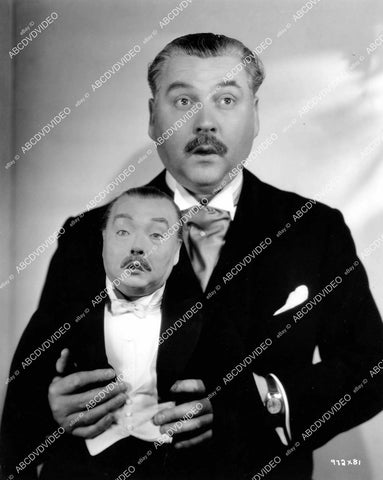 crp-11795 1937 Nigel Bruce w puppet likeness of self portrait film The Last of Mrs Cheyney crp-11795