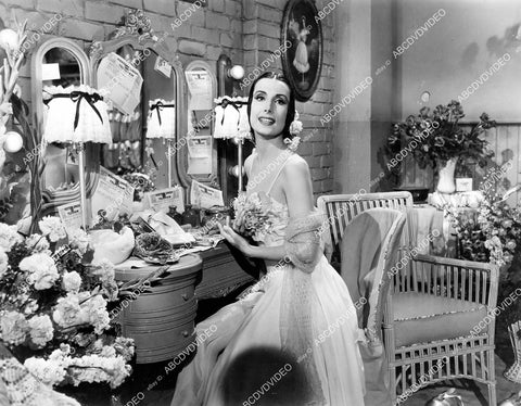crp-11861 1953 Tamara Toumanova at her makeup table film Tonight We Sing crp-11861