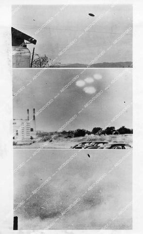 crp-11896 1955 news photo genuine UFO flying saucer sighting in Oregon photographed by farmer crp-11896