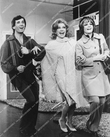 crp-12019 1970 phot Anne Baxter, Penny Fuller, Gwyda Don Howe, Brandon Maggart, Leeroy Reams, Keith Charles, Lawrence Weber live theatrical play Applause crp-12019