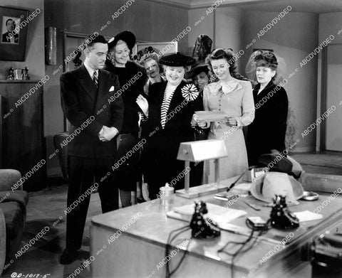 crp-12092 1944 Joan Davis, John Eldredge, Grace Hayle film Beautiful But Broke crp-12092