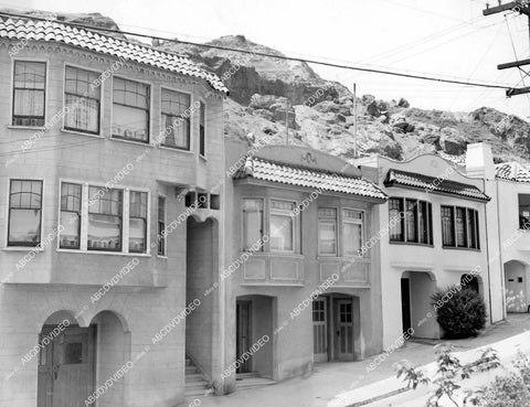 crp-12397 1936 news photo historic San Francisco Red Rock Hill new homes threatened by rock slide crp-12397