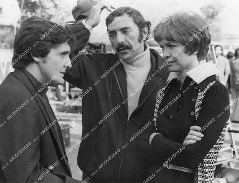 crp-12451 1973 author William Peter Blatty, Jason Miller, Ellen Burstyn on set film The Exorcist crp-12451