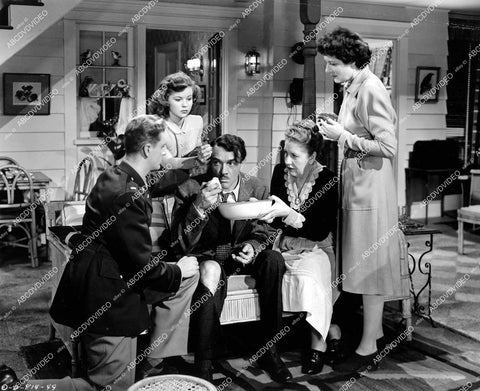 crp-12507 1945 Scott Elliott, Katherine Alexander, Shirley Temple, Kathryn Card, Walter Abel film Kiss and Tell crp-12507