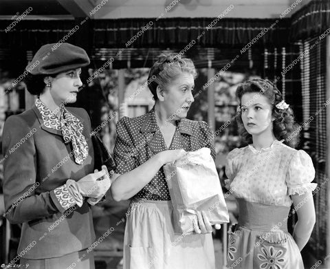 crp-12535 1945 Shirley Temple, Katherine Alexander, Kathryn Card film Kiss and Tell crp-12535