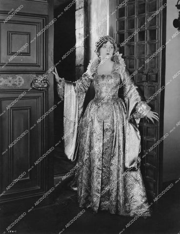 crp-12557 1923 Blanche Sweet silent film In the Palace of the King crp-12557