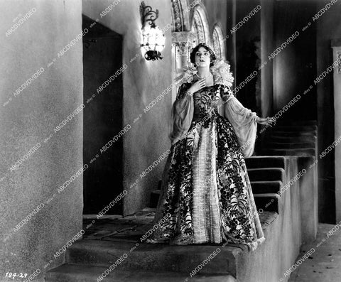 crp-12560 1923 Pauline Starke silent film In the Palace of the King crp-12560