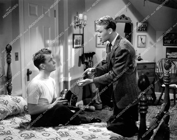 crp-12626 1940 George Ernest, Kenneth Howell film Jones Family on Thei ...