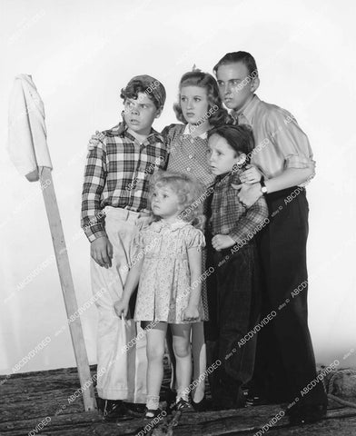 crp-12666 1940 child stars Charles Peck, Edith Fellows, Tommy Bond, Bobby Larson, Dorothy Anne Seese film Out West w the Peppers crp-12666