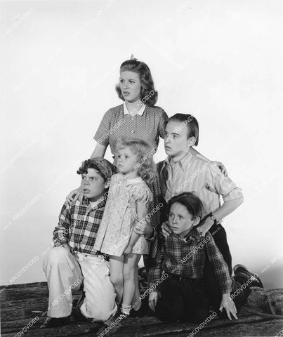crp-12668 1940 child stars Charles Peck, Edith Fellows, Tommy Bond, Bobby Larson, Dorothy Anne Seese film Out West w the Peppers crp-12668