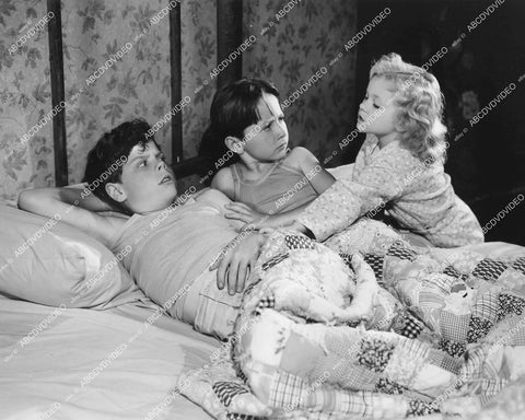 crp-12681 1940 Tommy Bond, Bobby Larson, Dorothy Anne Seese film Out West with the Peppers crp-12681