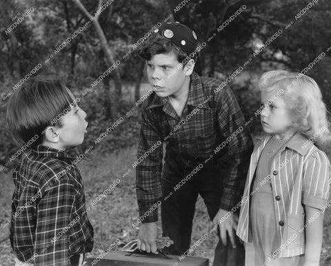 crp-12684 1940 Tommy Bond, Bobby Larson, Dorothy Anne Seese film Out West with the Peppers crp-12684