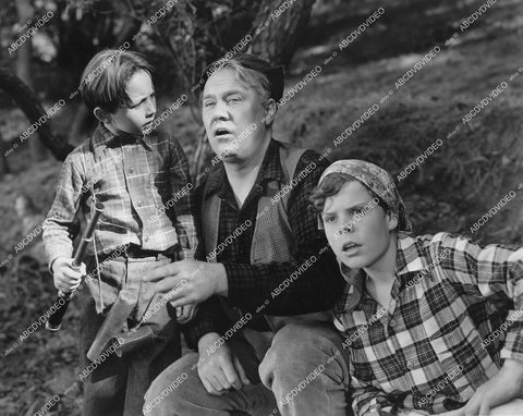 crp-12694 1940 Tommy Bond, Bobby Larson, Emory Parnell film Out West with the Peppers crp-12694