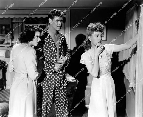 crp-12908 1945 Loren Tindall, Jeff Donnell, Irene Dunne film Over 21 crp-12908