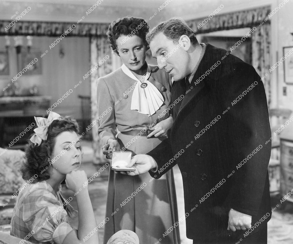 Mary Bendix crp-12959 1945 photo William Bendix, Anne Revere, Mary Treen film Don ...