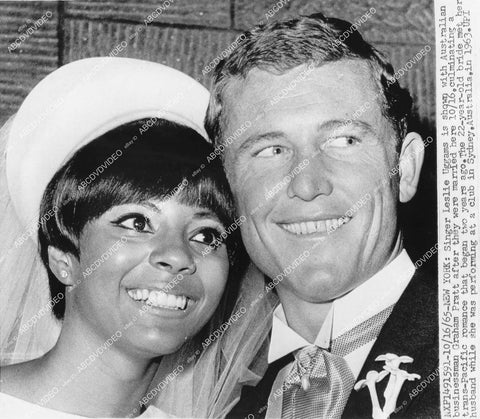 crp-13216 1965 news photo Leslie Uggams and new husband Graham Pratt crp-13216