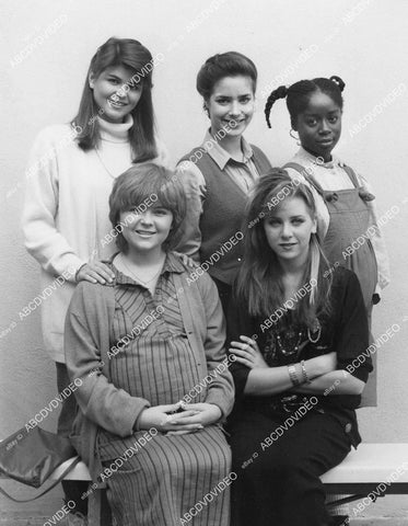 crp-01326 1986 Lori Loughlin,Claudia Wells,Akosua Busia,Jill Whelan,Renee Estevez TVM Babies Having Babies crp-01326