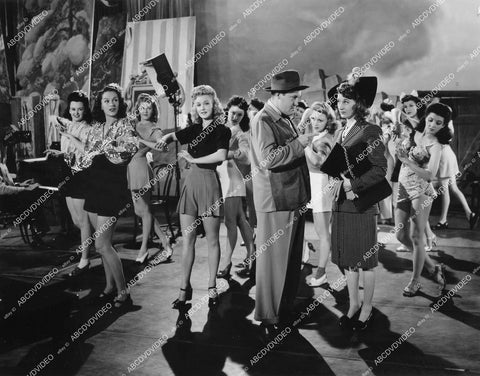 crp-13369 1943 Jinx Falkenburg, Ann Savage, Frank Sully, Joan Davis film Two Senoritas from Chicago crp-13369