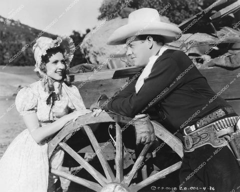 crp-13420 1937 cowboy Robert Bob Allen, Elaine Shepard film Law of the Ranger crp-13420