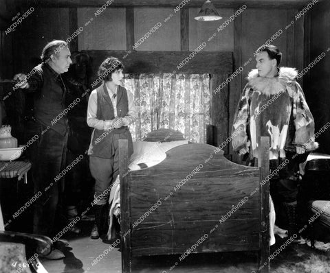 crp-13440 1924 Clark Comstock, Edith Johnson, William Duncan silent film Wolves of the North crp-13440