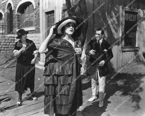 crp-13512 1921 Eileen Sedgwick, George Larkin silent serial film Terror Trail crp-13512
