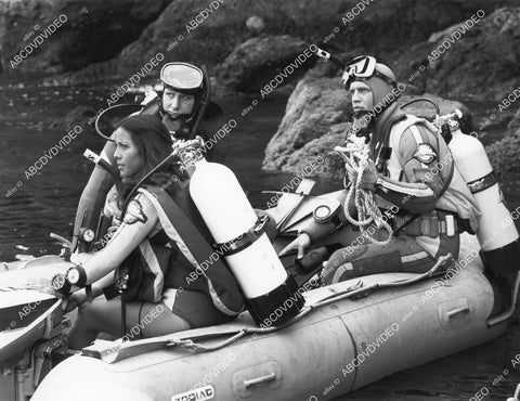 crp-01376 1982 Nani Asing, Jeff Daniels, Gary Pendergast in scuba gear TV Catalina C-Lab crp-01376