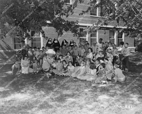 crp-13815 1950's Rex Allen does Washington D.C. & suburbs tour visits some local school crp-13815