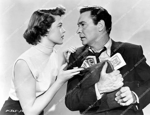 crp-13943 1954 Dorothy Malone, Barry Sullivan and the cash film Loophole crp-13943
