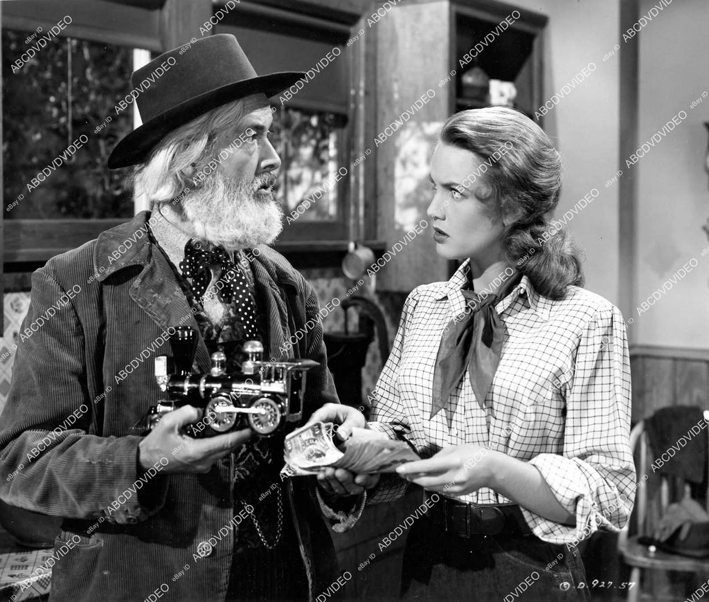 crp14031 1948 Barbara Britton & Gabby Hayes pottery piggy