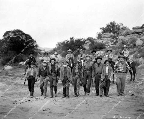 crp-14034 1948 Gabby Hayes, Sonny Tufts, Barbara Britton, George E Stone, Russell Simpson, William Bishop, Gordon Jones, Joe Sawyer, Reed Howes film The Untamed Breed crp-14034
