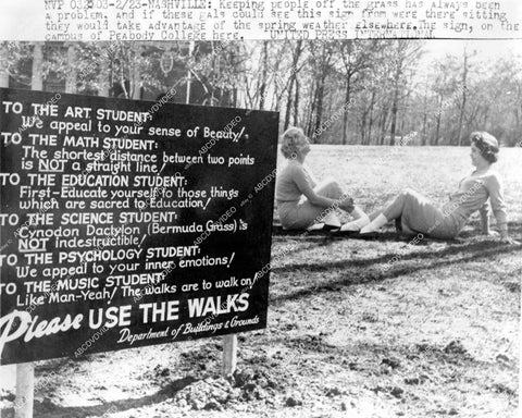 crp-14245 1950's Nashville Tenn Peabody college girls ignore very elaborate "Keep Off the Grass" sign crp-14245