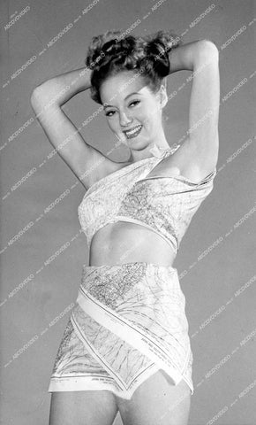 crp-14459 1946 news photo sexy & shapely Evelyn Keyes in WWII bikini made from silk Army Flyers' maps vintage pinup pose crp-14459