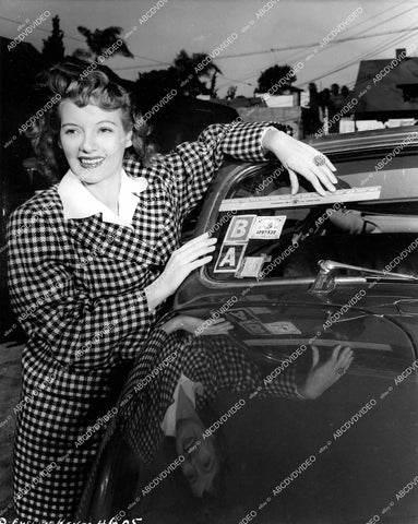 crp-14574 1942 Evelyn Keyes w city & DMV officials WWII A Card gas rationing compliance campaign crp-14574