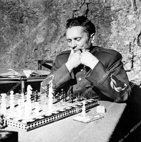 crp-15161 1944 WWII Marshal Tito plays game of chess w chief of staff in his cave hideout crp-15161