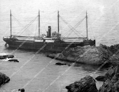 crp-15180 1935 freighter ship runs aground in San Francisco Bay during dense fog crp-15180