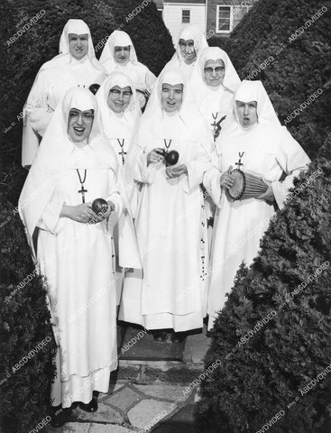 crp-15417 1965 nuns The White Sisters of Africa TV The Ed Sullivan Show crp-15417