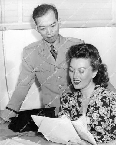 crp-15435 1944 Ginny Simms maybe for AFRS Armed Forces Radio Service crp-15435