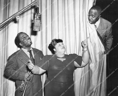 crp-15489 1944 unknown black music trio for AFRS Armed Forces Radio Service crp-15489