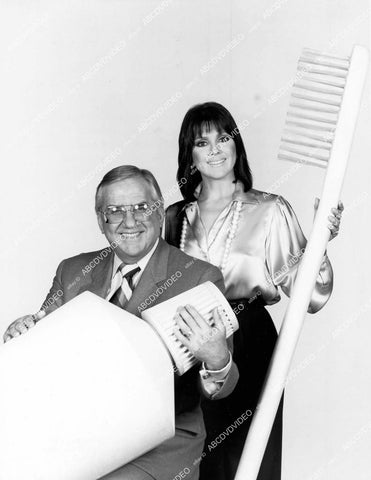 crp-15697 1984 Joyce De Witt, Ed McMahon host TV Stronger Than Dirt Television's Greatest Commercials crp-15697