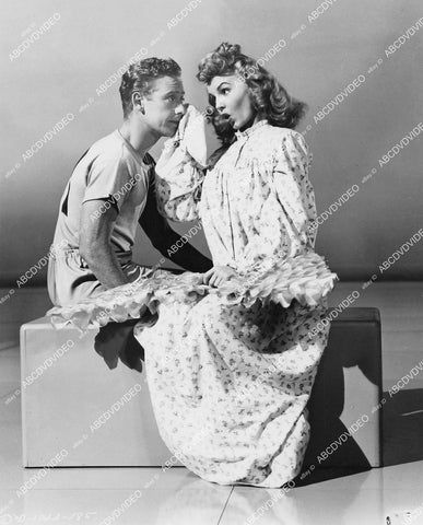 crp-00157 1945 photo Marc Platt Janet Blair film Tonight and Every Night crp-00157