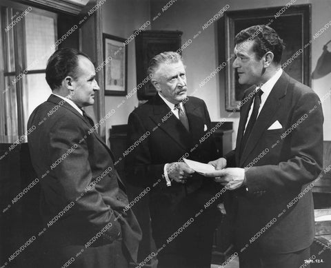 crp-15875 1957 Jack Hawkins, Malcolm Keen, Geoffrey Keen film She Played with Fire crp-15875
