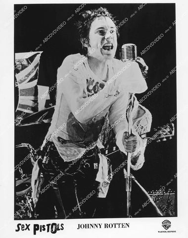crp-01588 1970's punk rock group Sex Pistols Johnny Rotten crp-01588