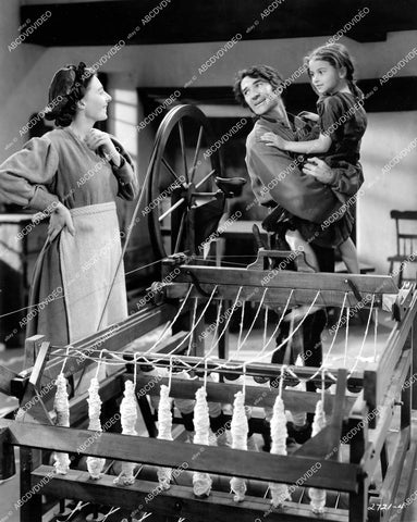 crp-16048 1941 Jovanni Gubitosi, Trevor Bardette, Mary Field James Hargreaves spinning jenny documentary short subject film The Man Who Changed the World (no IMDB) crp-16048